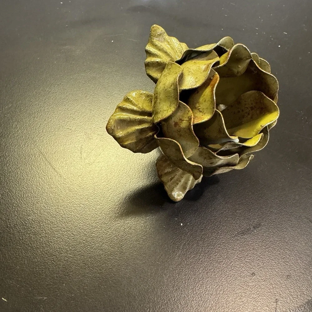 Wine BOTTLE TOPPER‎ Mexican Metal Rose Bottle Decoration, Green Flower